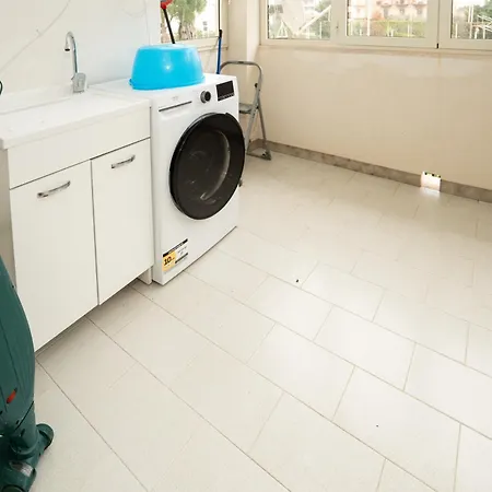 Jonio Apartment *